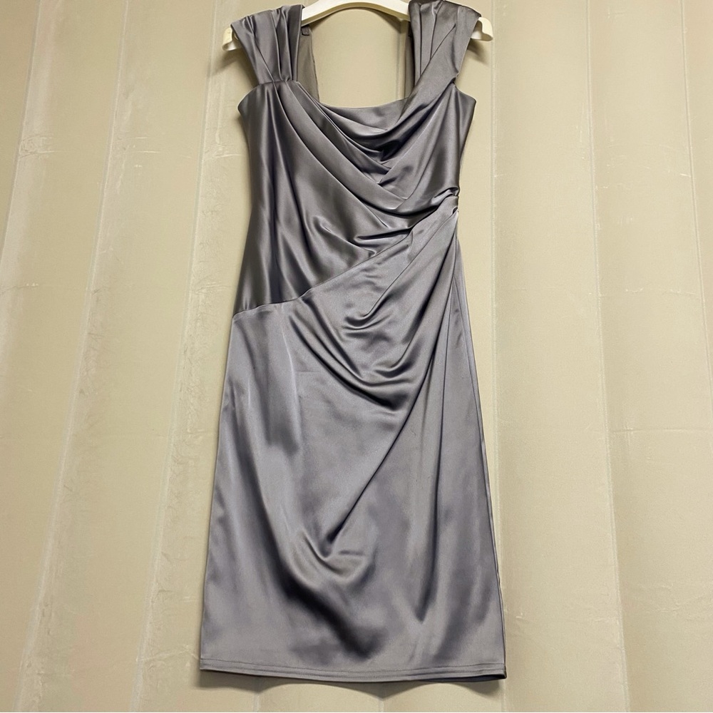 Tadashi Shoji Women’s Dress Size 4 Designer Luxury Iridescent Formal Ruching